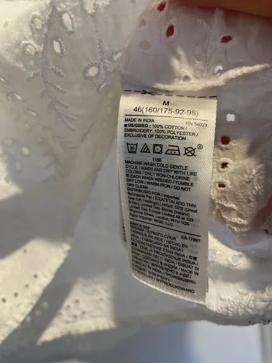 GAP White peasant Eyelet Square-Neck Top - Picture 4 of 5